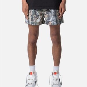 MNML Summer Shorts Branch Camo Medium